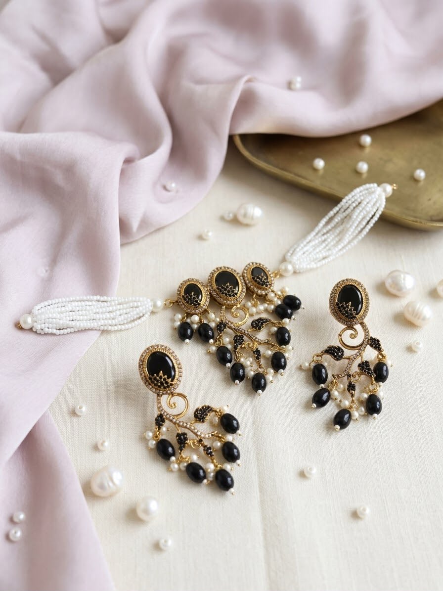 Kashmiri Pearl Choker Jewellery Set | Necklace, Earrings & Maang Teeka – Laiba Jewellery