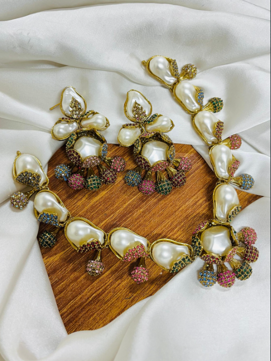 Royal Turkish Baroque Pearl Jewelry Set – Vintage Ottoman Inspired Necklace & Earrings with Pink Zirconia Accents