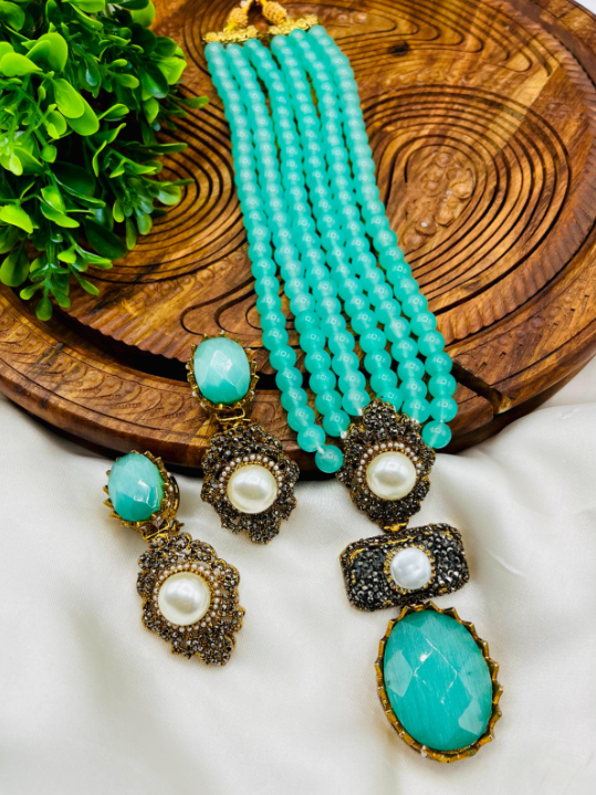 Handcrafted Turkish Doublet Stone 5-Strand Mala Necklace – Green & Pearl Statement Set