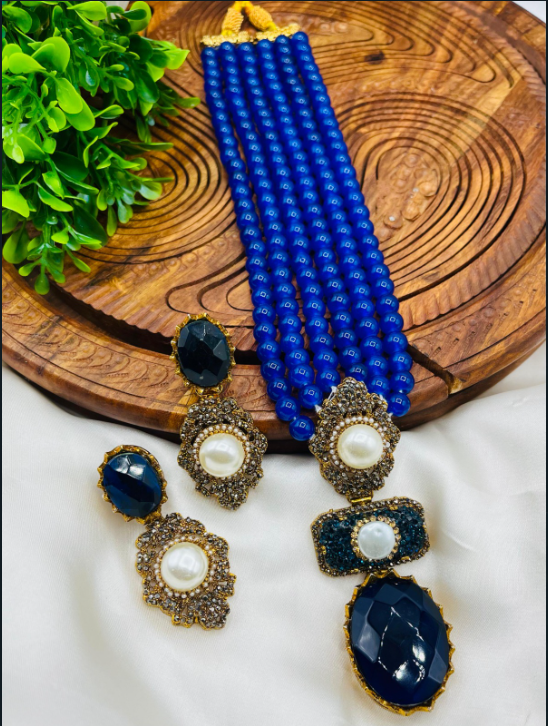 Handcrafted Turkish Doublet Stone 5-Strand Mala Necklace – Green & Pearl Statement Set