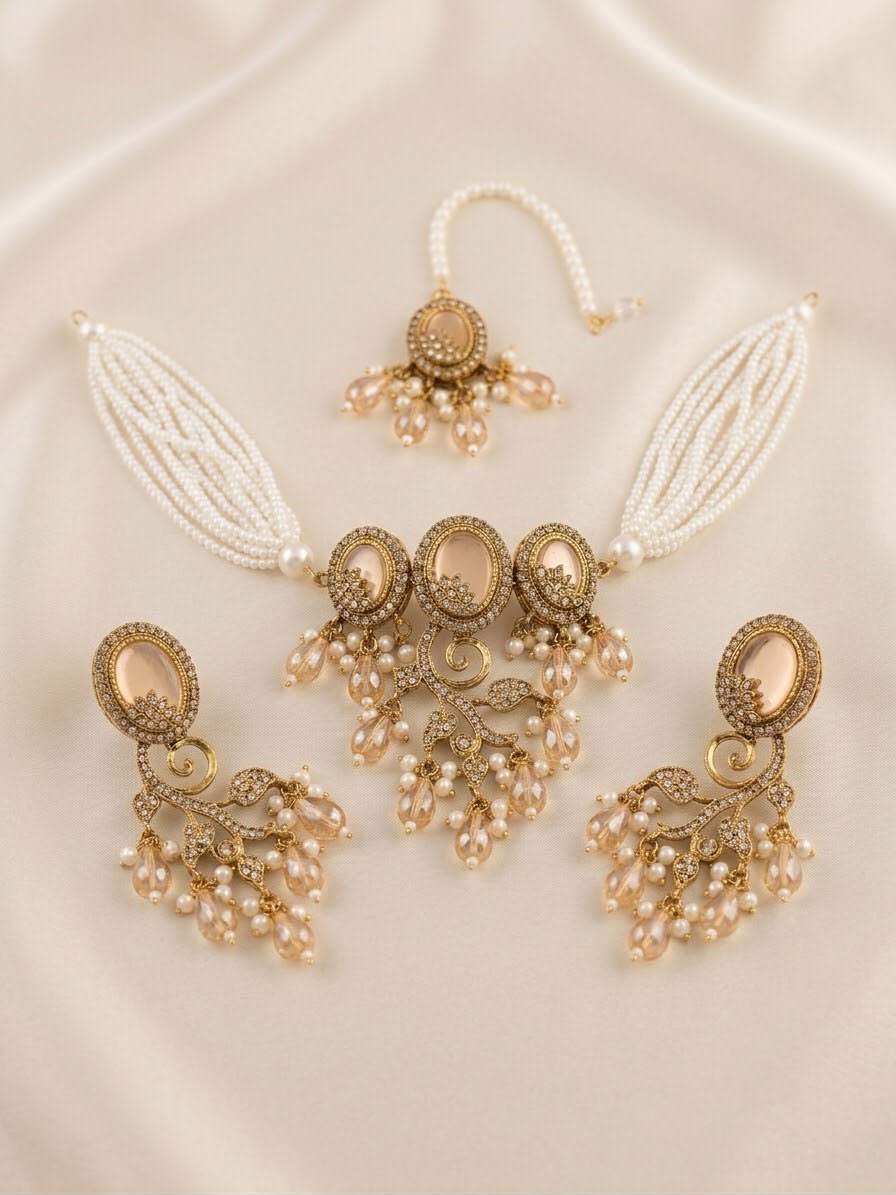 Kashmiri Pearl Choker Jewellery Set | Necklace, Earrings & Maang Teeka – Laiba Jewellery