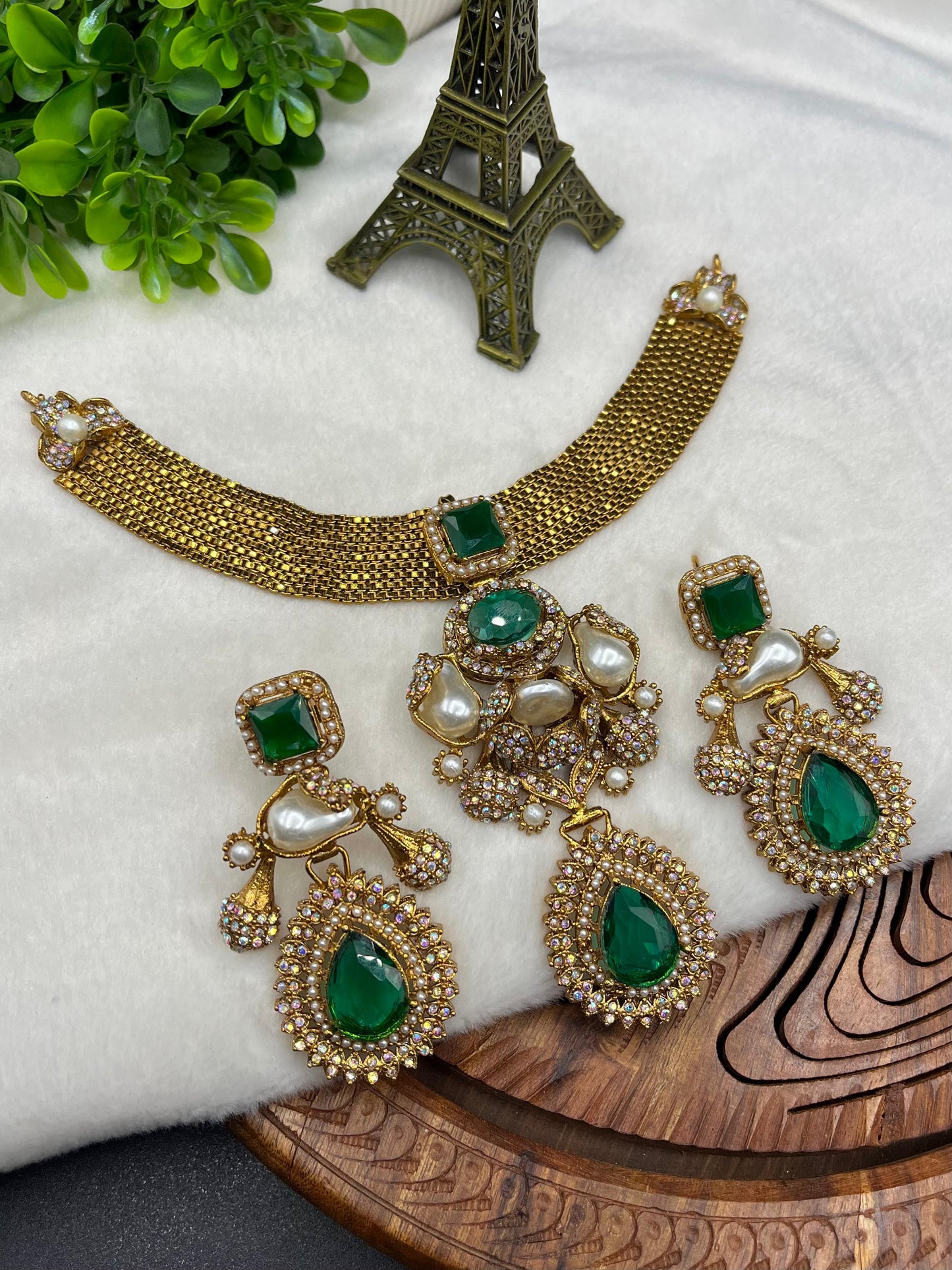 Designer Turkish| Gold-Plated Jewelry Set| Emerald Green Crystals & Pearls – Available in 5 Colors